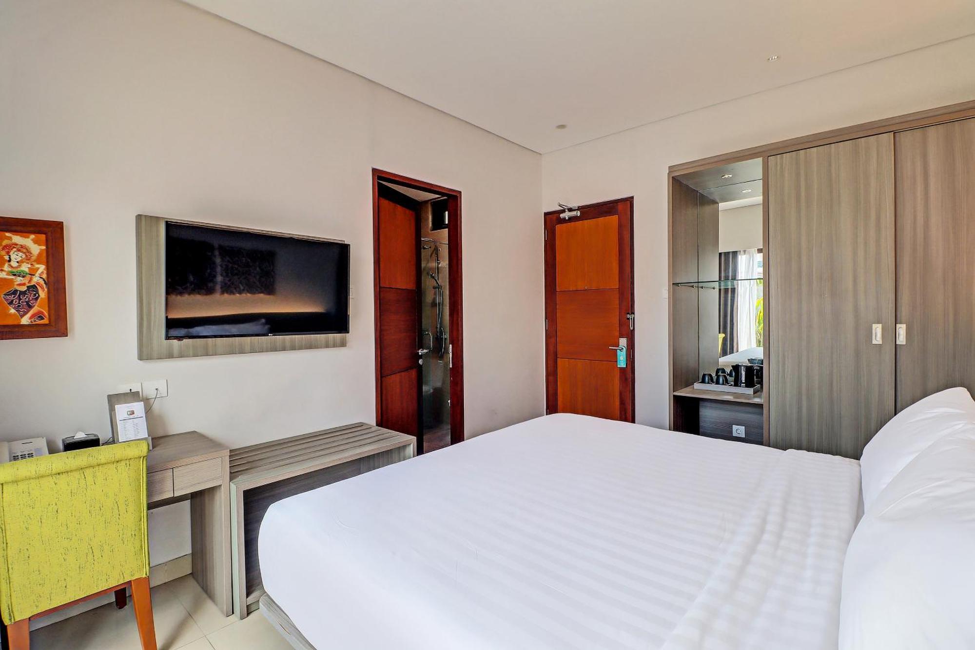 Townhouse Oak Signature Hotel Sanur  Bagian luar foto