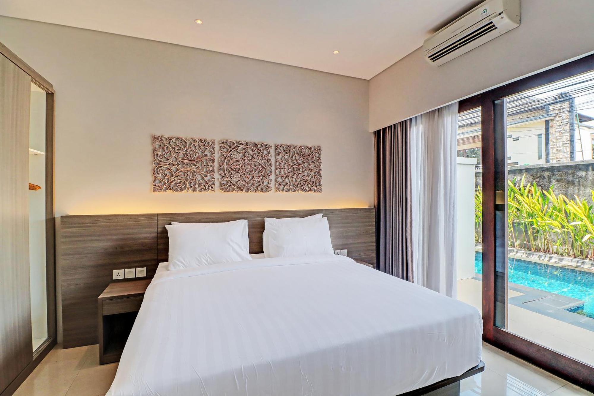 Townhouse Oak Signature Hotel Sanur  Bagian luar foto